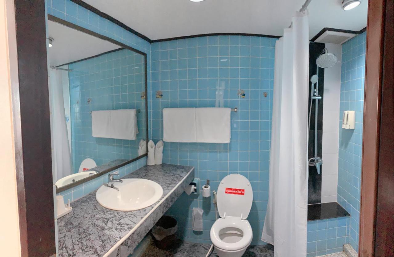 Thaihotel Nakorn Si Thammarat ナコーンシータンマラート エクステリア 写真