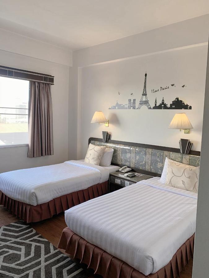 Thaihotel Nakorn Si Thammarat ナコーンシータンマラート エクステリア 写真
