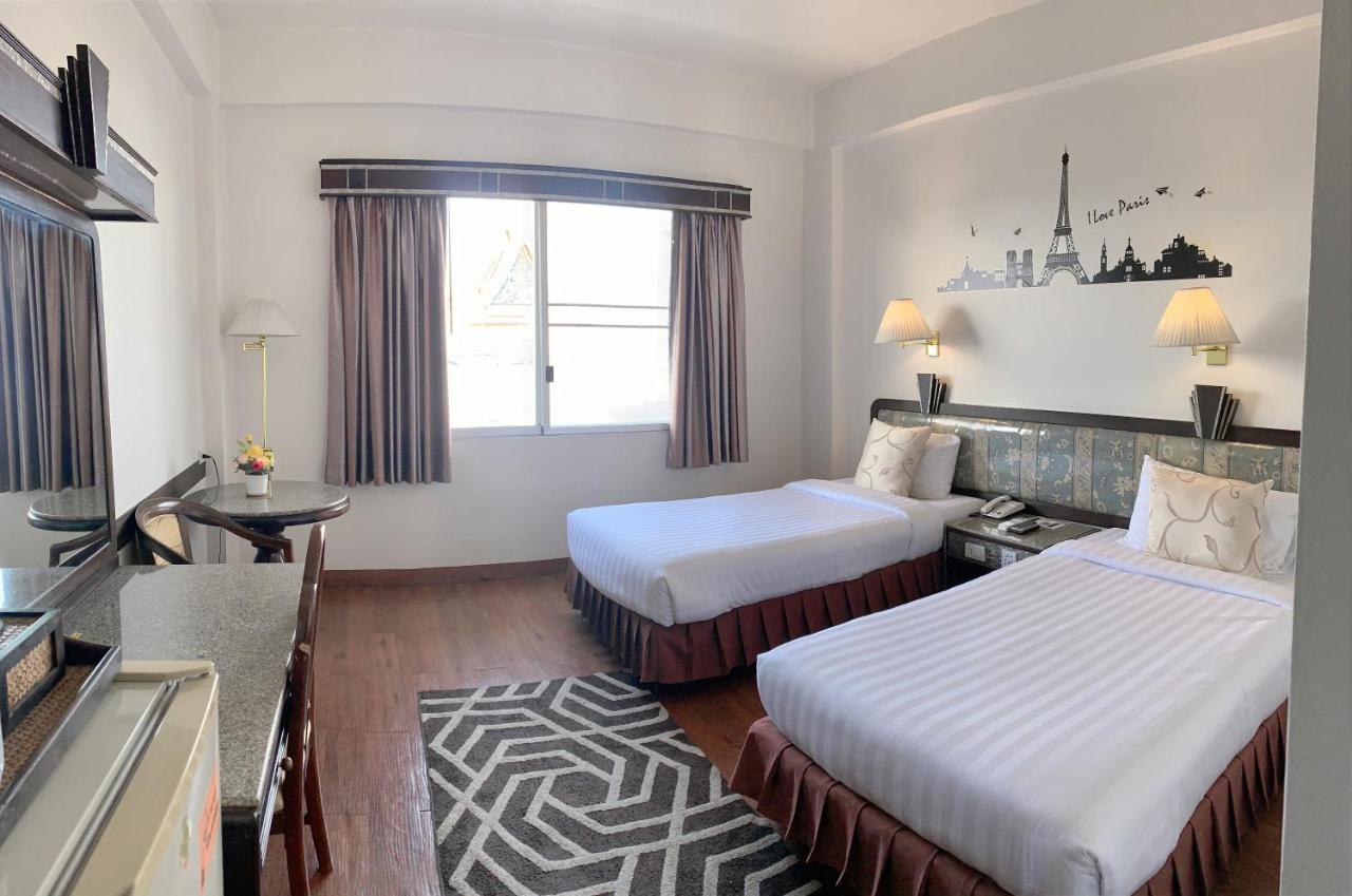 Thaihotel Nakorn Si Thammarat ナコーンシータンマラート エクステリア 写真