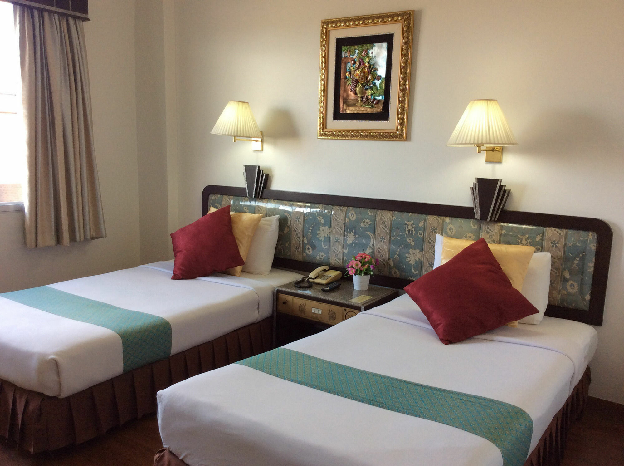 Thaihotel Nakorn Si Thammarat ナコーンシータンマラート エクステリア 写真
