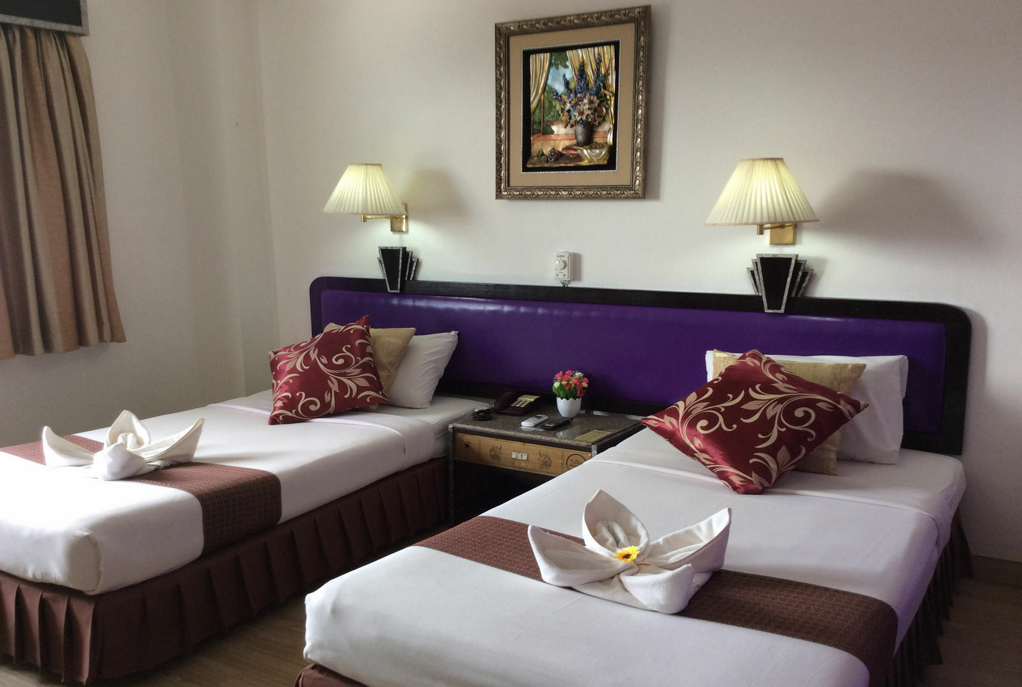 Thaihotel Nakorn Si Thammarat ナコーンシータンマラート エクステリア 写真