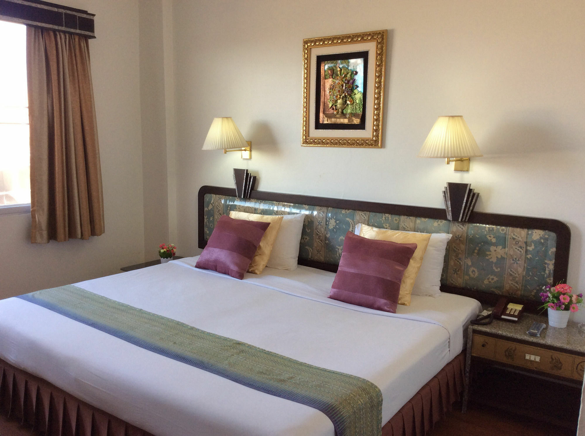 Thaihotel Nakorn Si Thammarat ナコーンシータンマラート エクステリア 写真